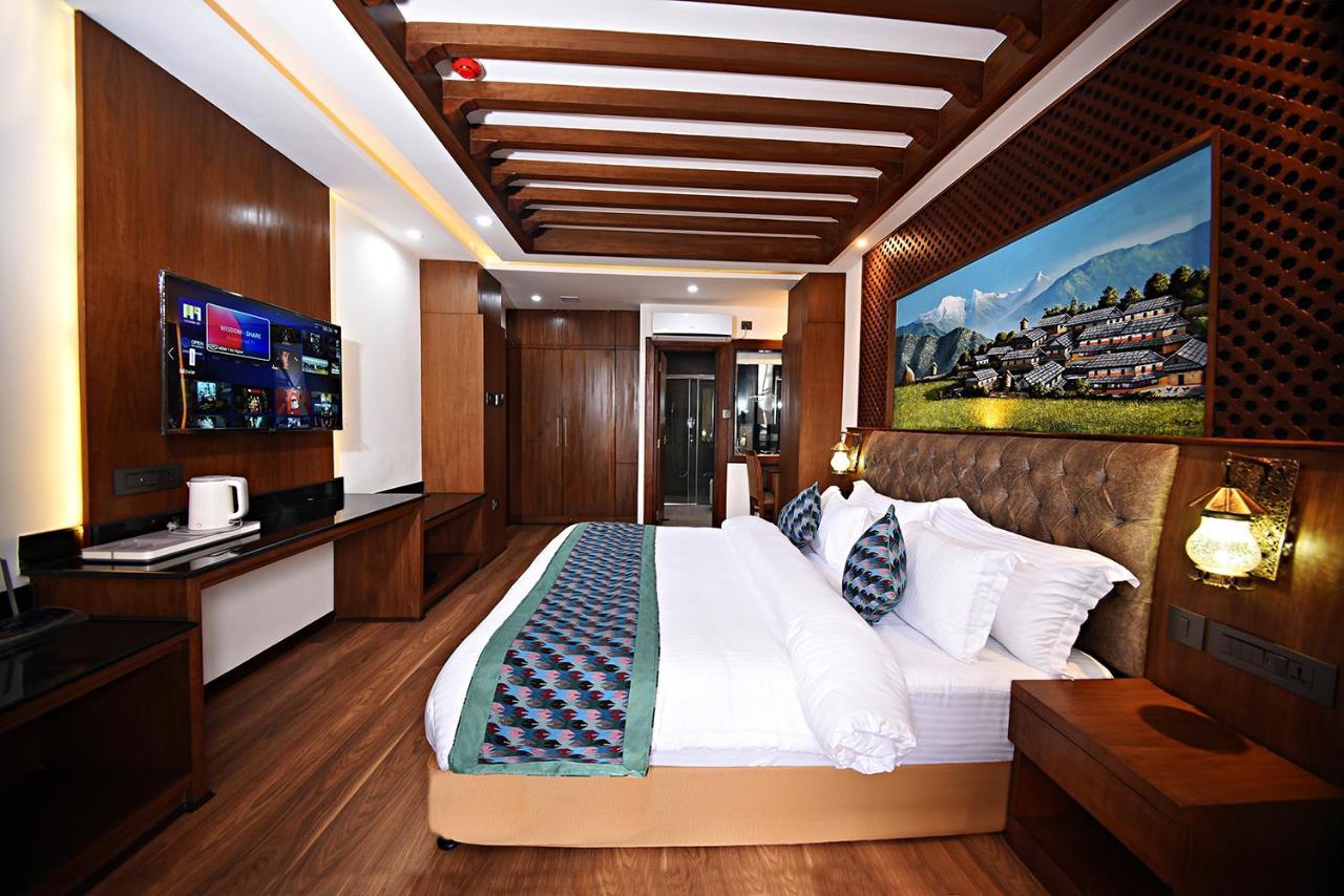 Everest Boutique Hotel
